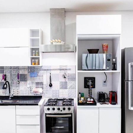 Loft Design, Amplo, Modern Com Ar Condicionado Em Alto De Pinheiros Lägenhet São Paulo Exteriör bild
