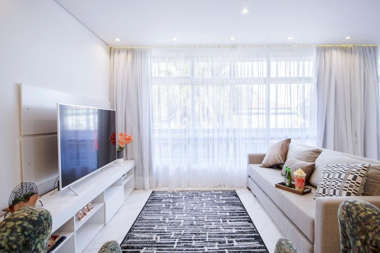 Loft Design, Amplo, Modern Com Ar Condicionado Em Alto De Pinheiros Lägenhet São Paulo Exteriör bild